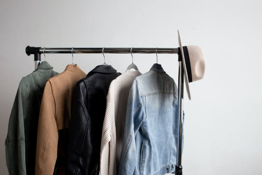 Ritiriamo Stock Abbigliamento